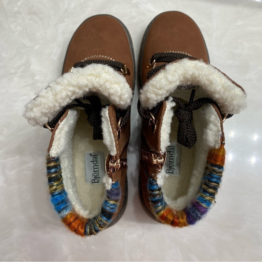 Brown Sherpa-Lined Hiker Boots | Björndal Everly 6.5 - Picture 3 of 15